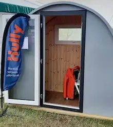 Video interior garden office pod